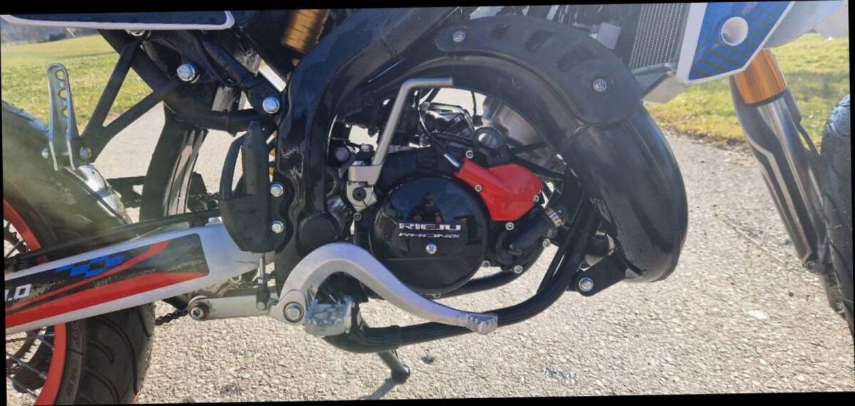 Moped Rieju MRT 50 Trophy 3