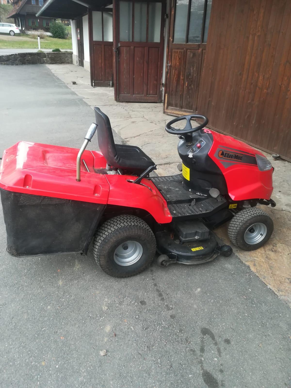 Rasentraktor Oleo-Mac 3