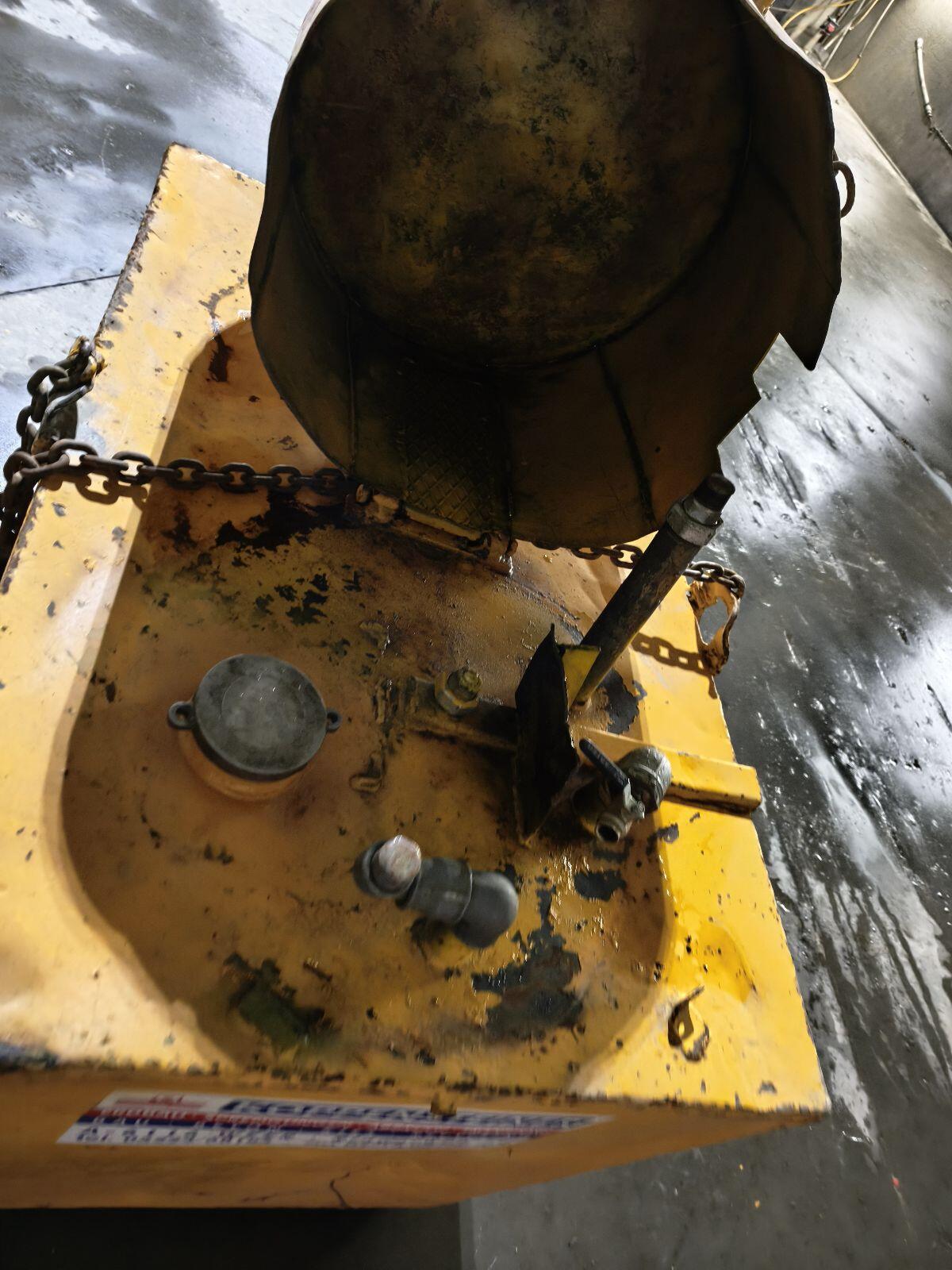 1.000 l Dieseltank 2