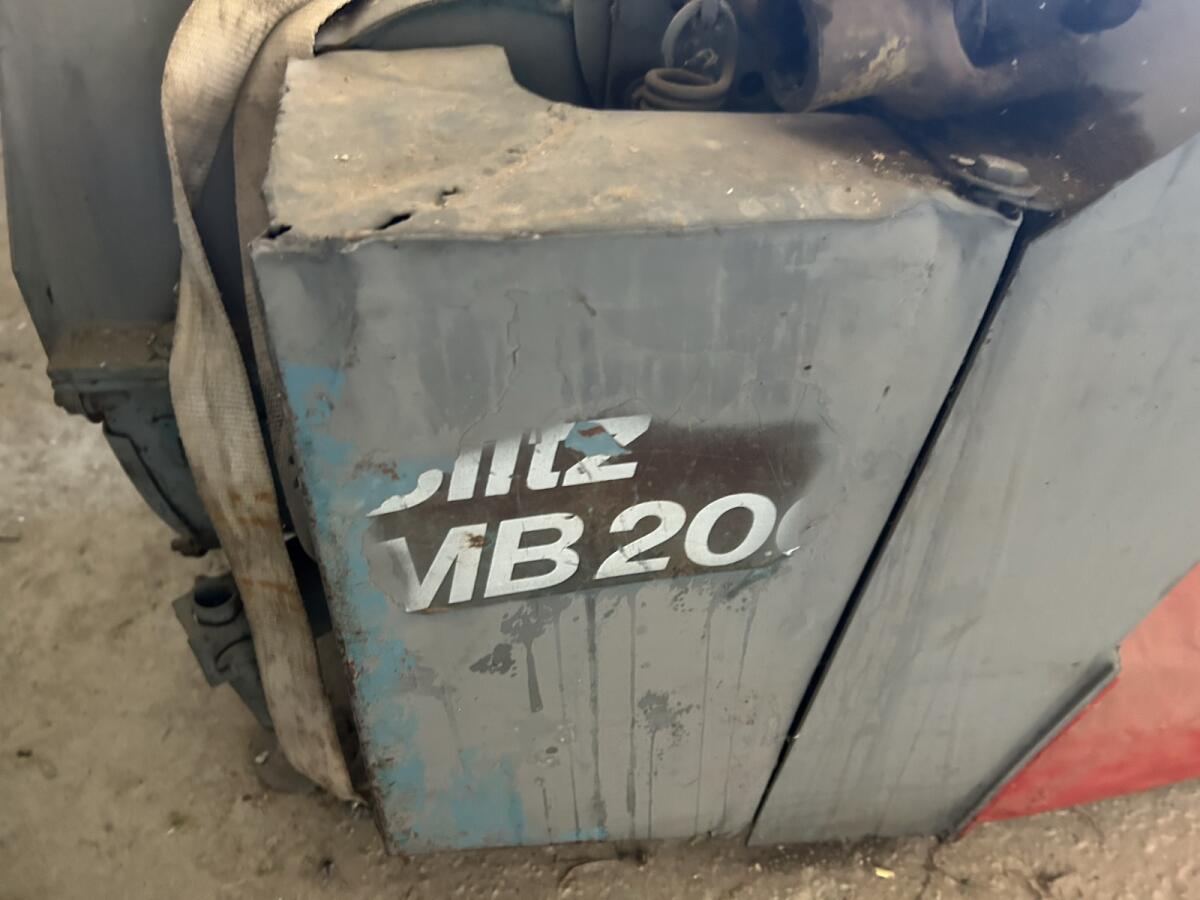 Maishäcksler Mengele MB 200 3