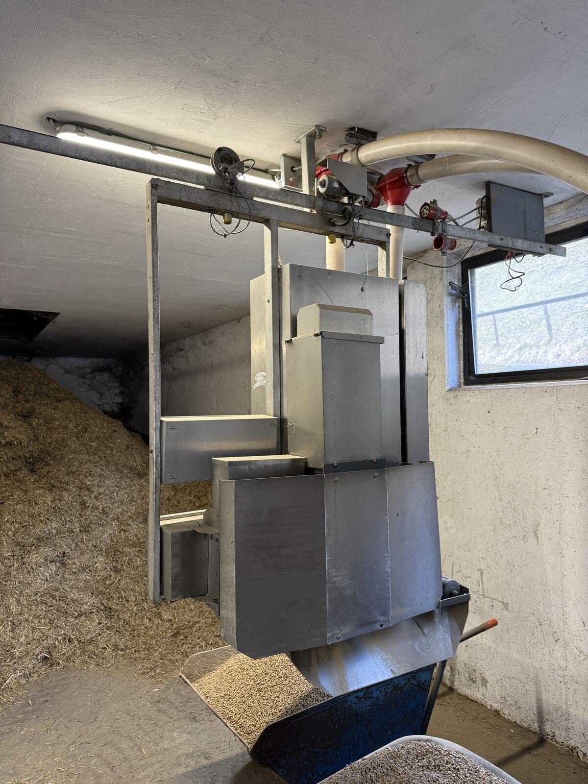 Wasserbauer Futterautomat 2