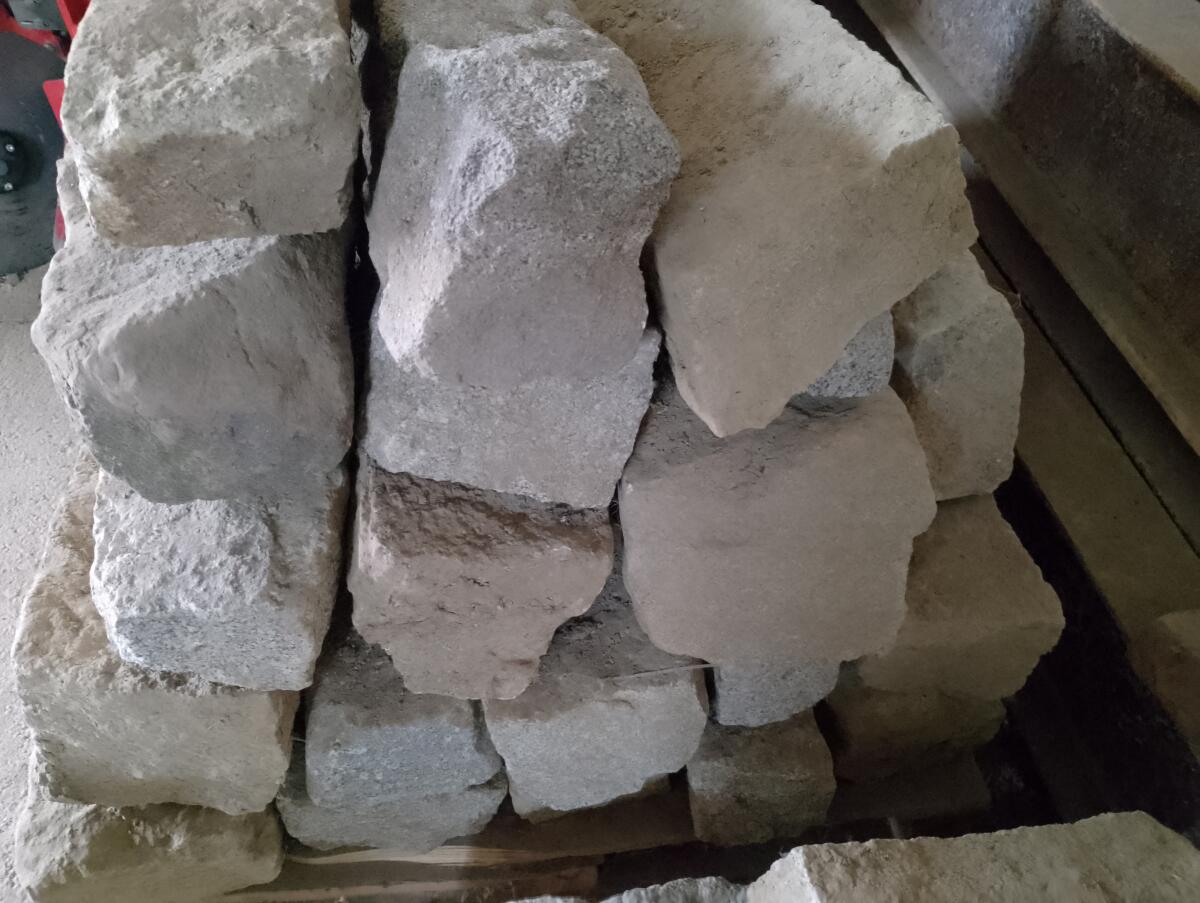 Granit Grenzsteine 2
