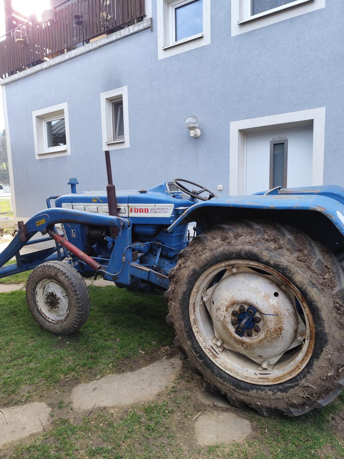 Ford 3000 Super Dexta 2