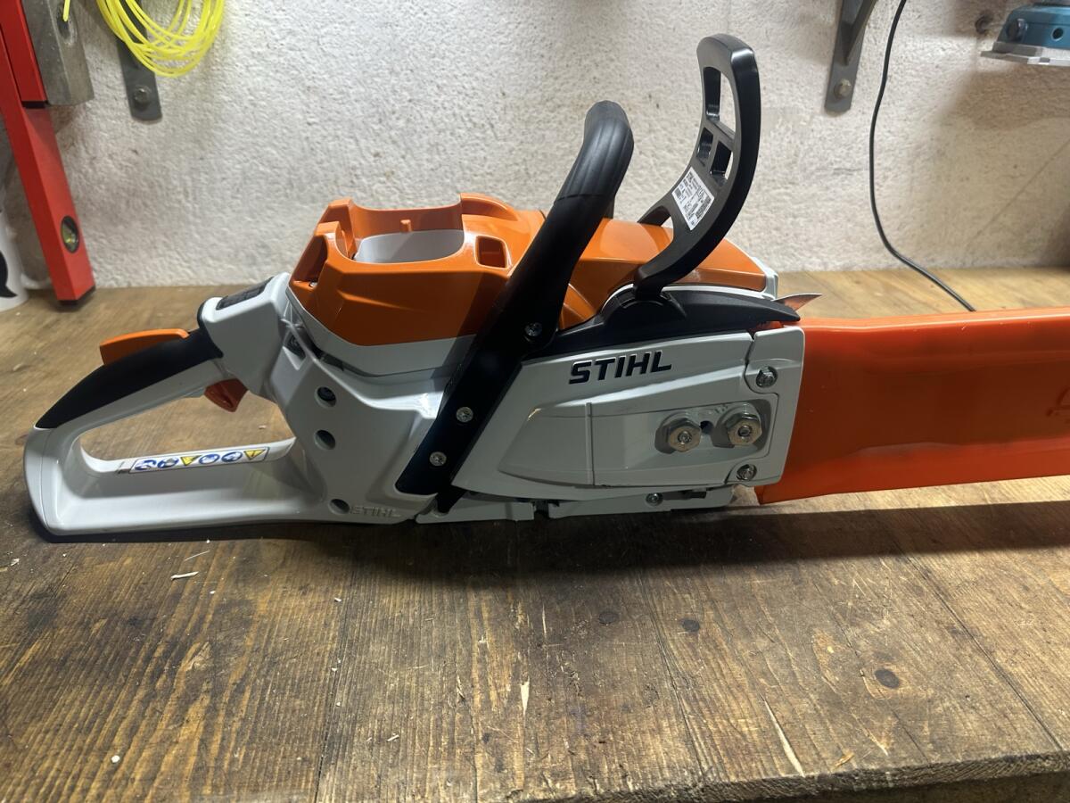 MSA 300 2