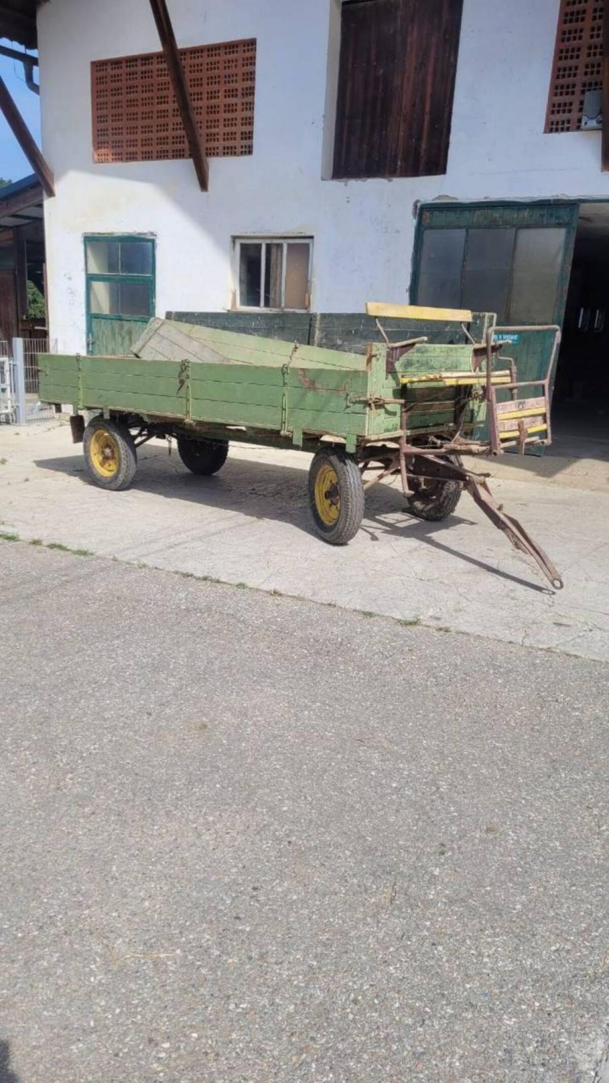 Gummiwagen zwei Achser 3