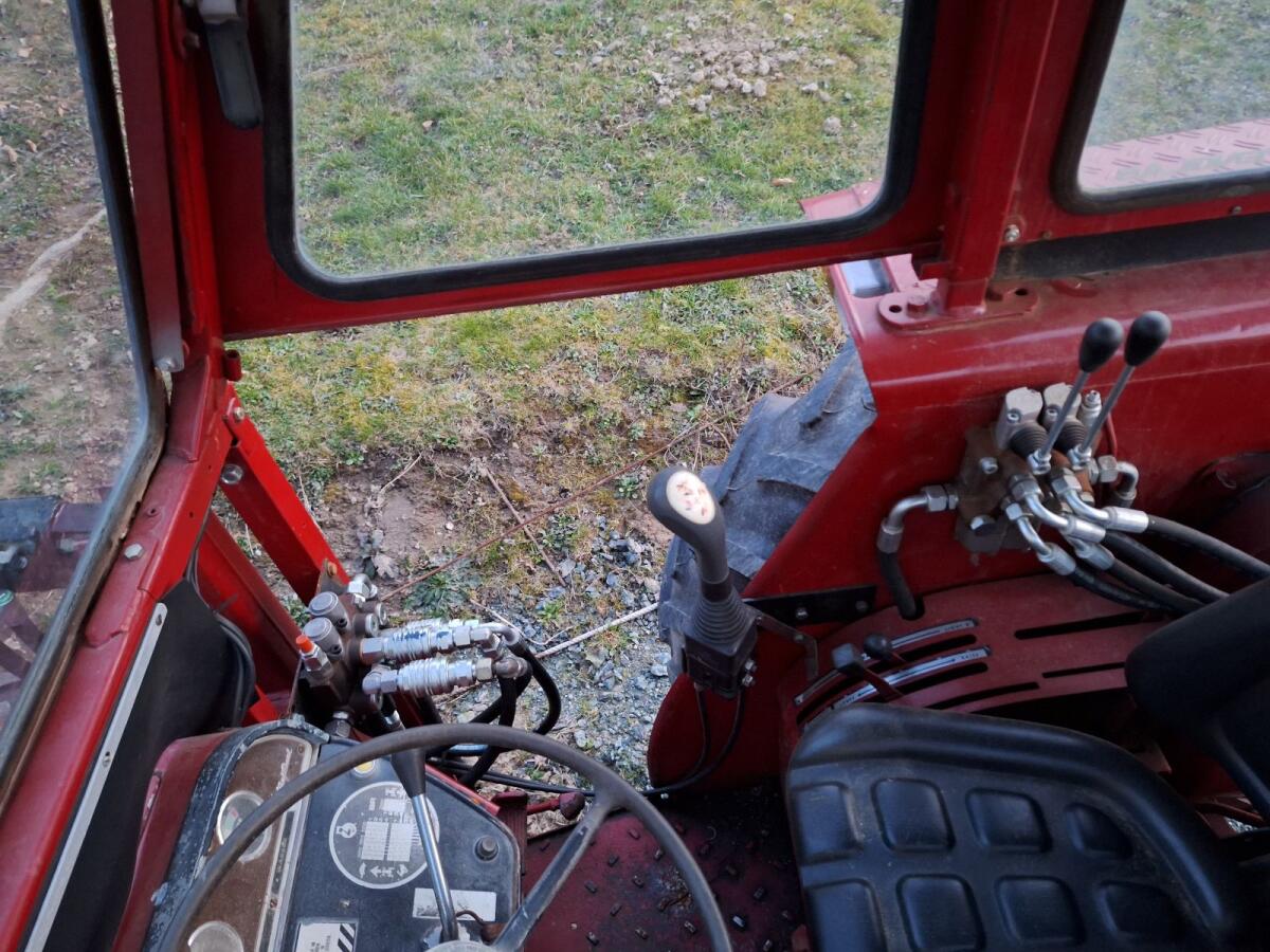 Patrick International Traktor 3