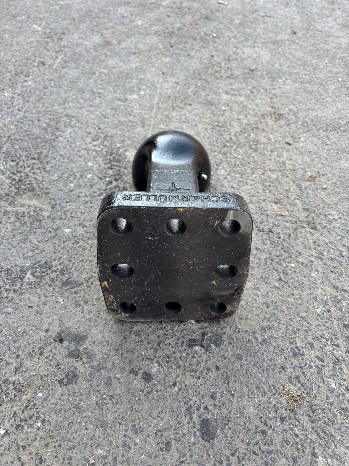 Flanschzugöse K80 3