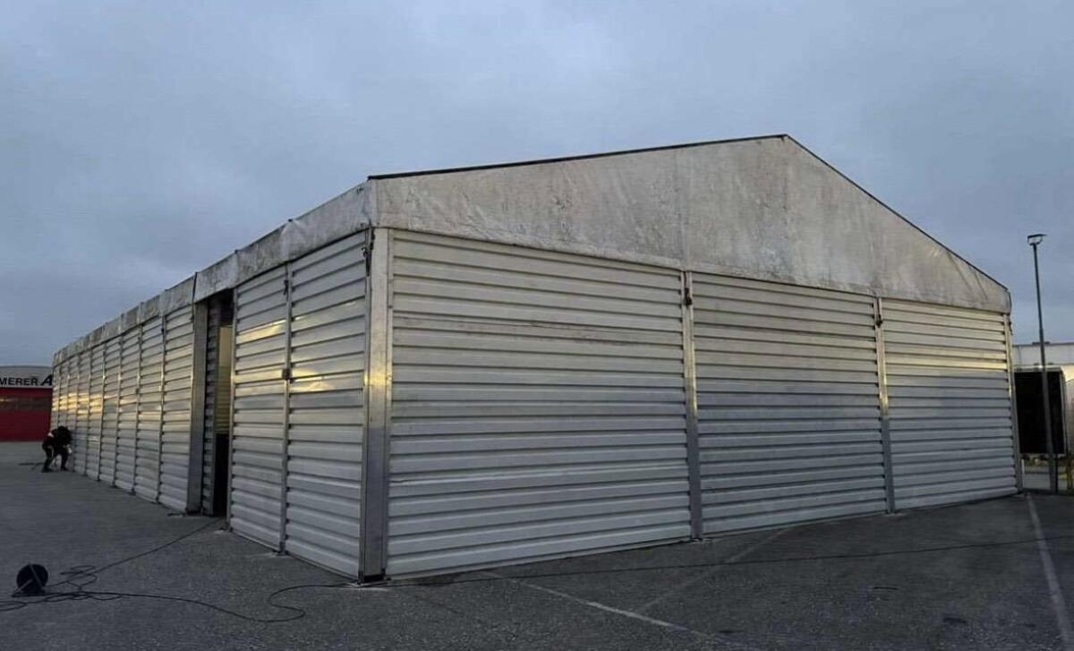 Lagerzelt Zelthalle Reitzelt 3