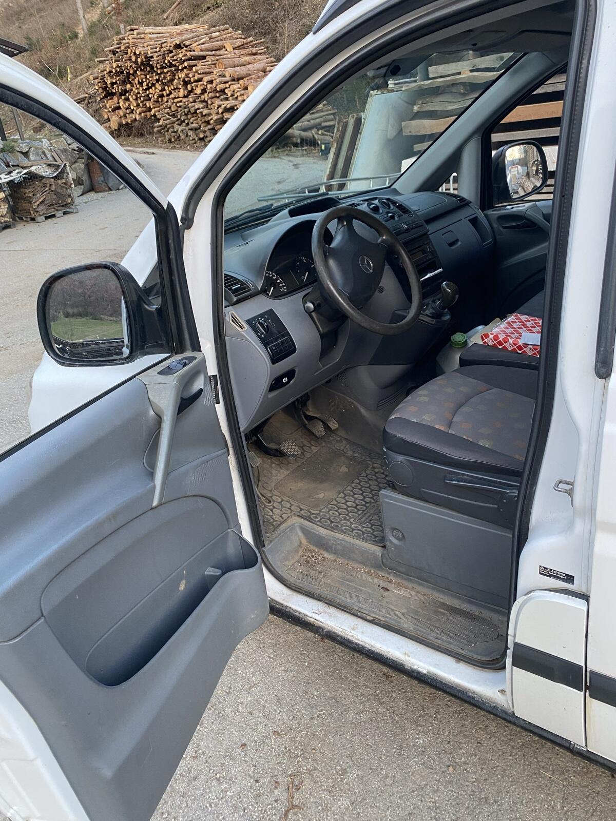 Mercedes Vito (Hochdach) 3