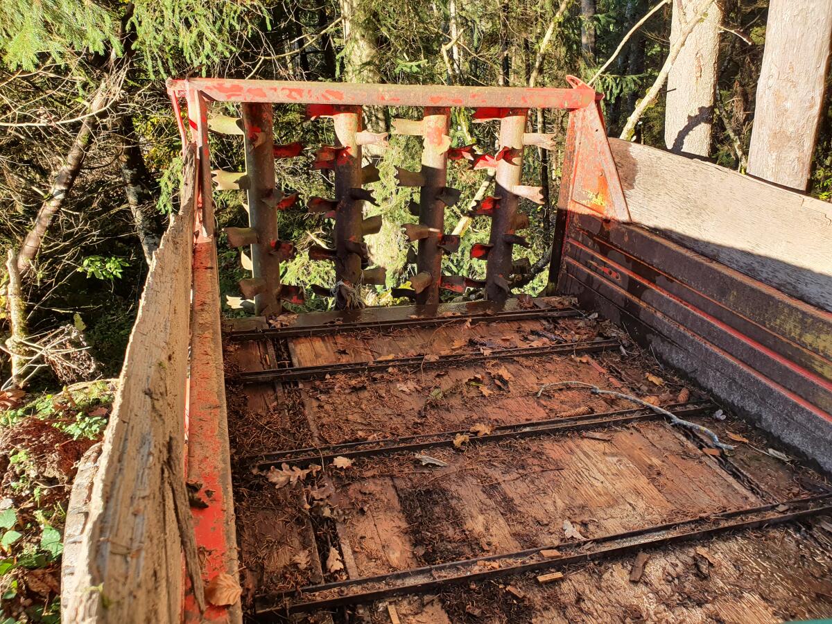 Miststreuer Pöttinger 3100B 3