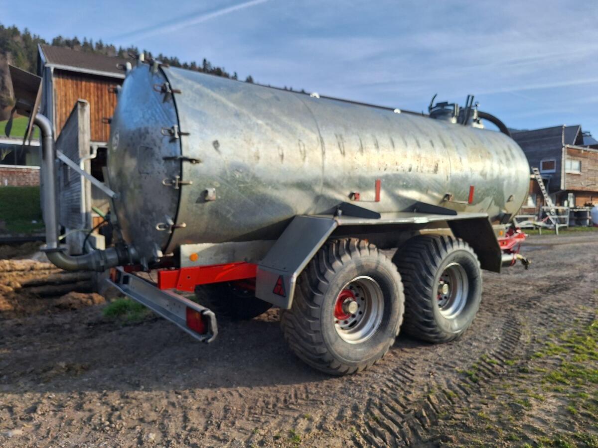 Güllefass Fuchs 12.000 3