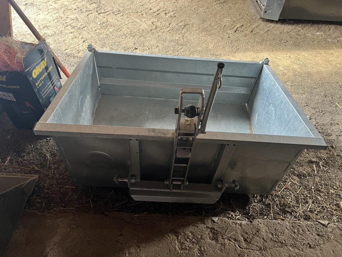 Heckschaufel Kippmulde 3
