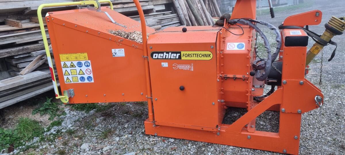 Holzhacker 3