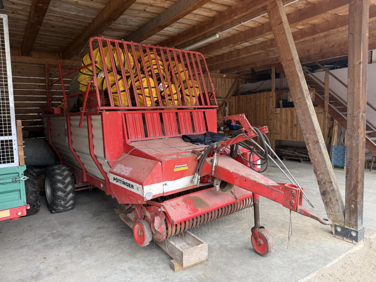 Pöttinger Ladewagen 2