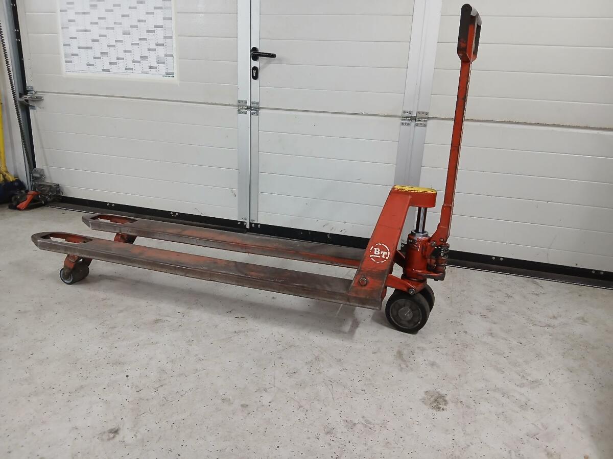 Hubwagen BT 150cm lang, 2.000kg 2