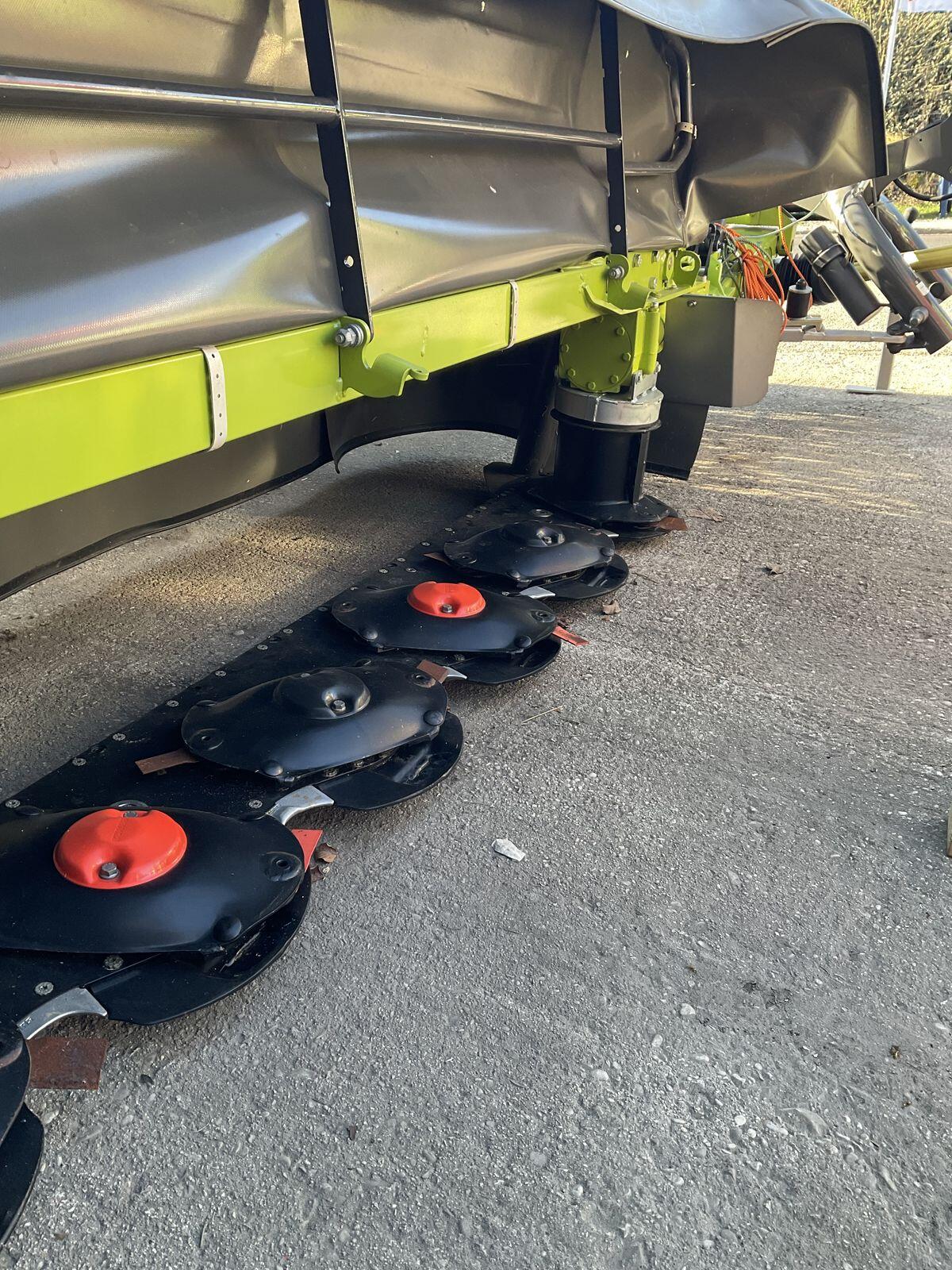 Claas Seitenmähwerk Disco 32 3