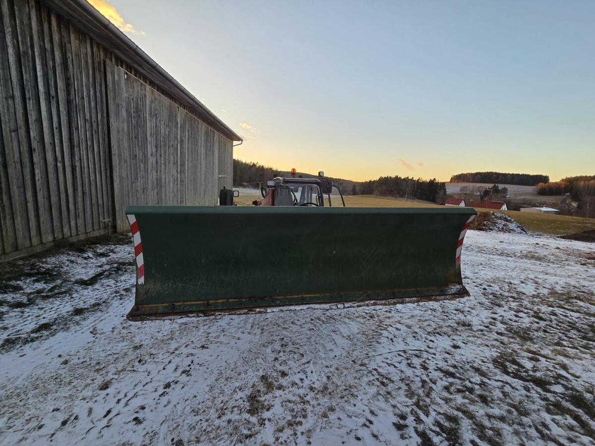 Schneepflug Schneeschild 3