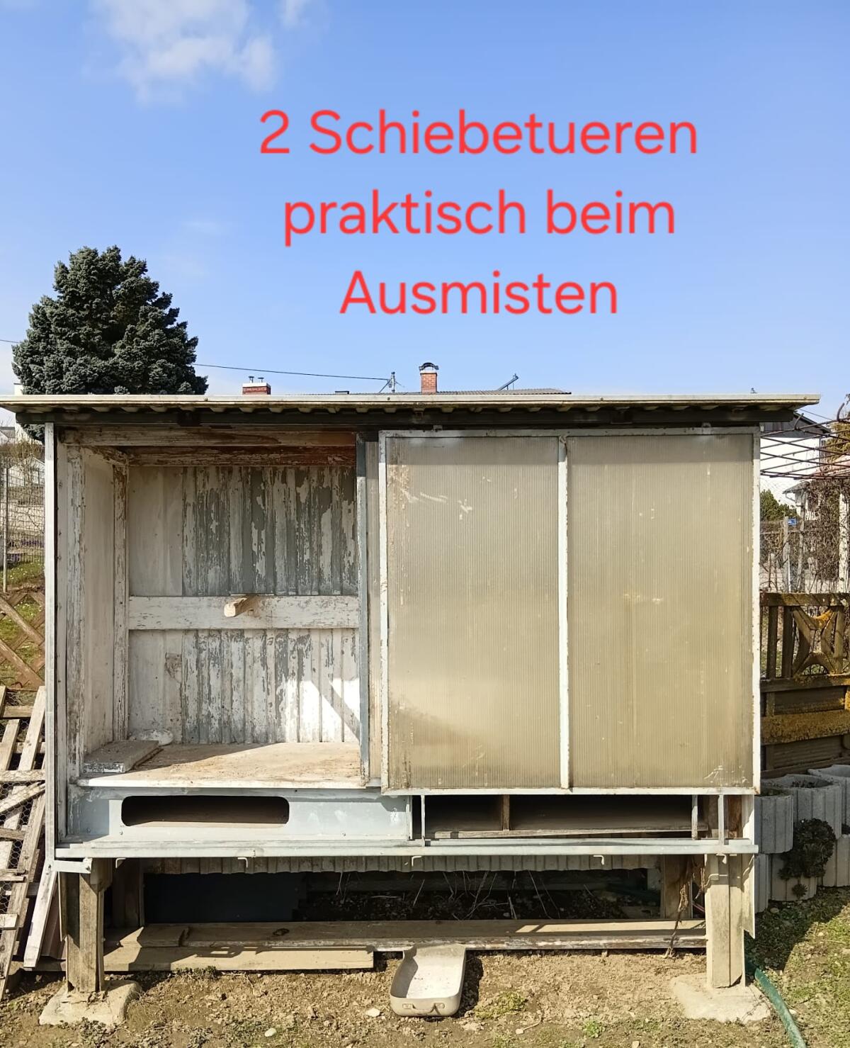 Hühnerstall mit Schiebetüren 2