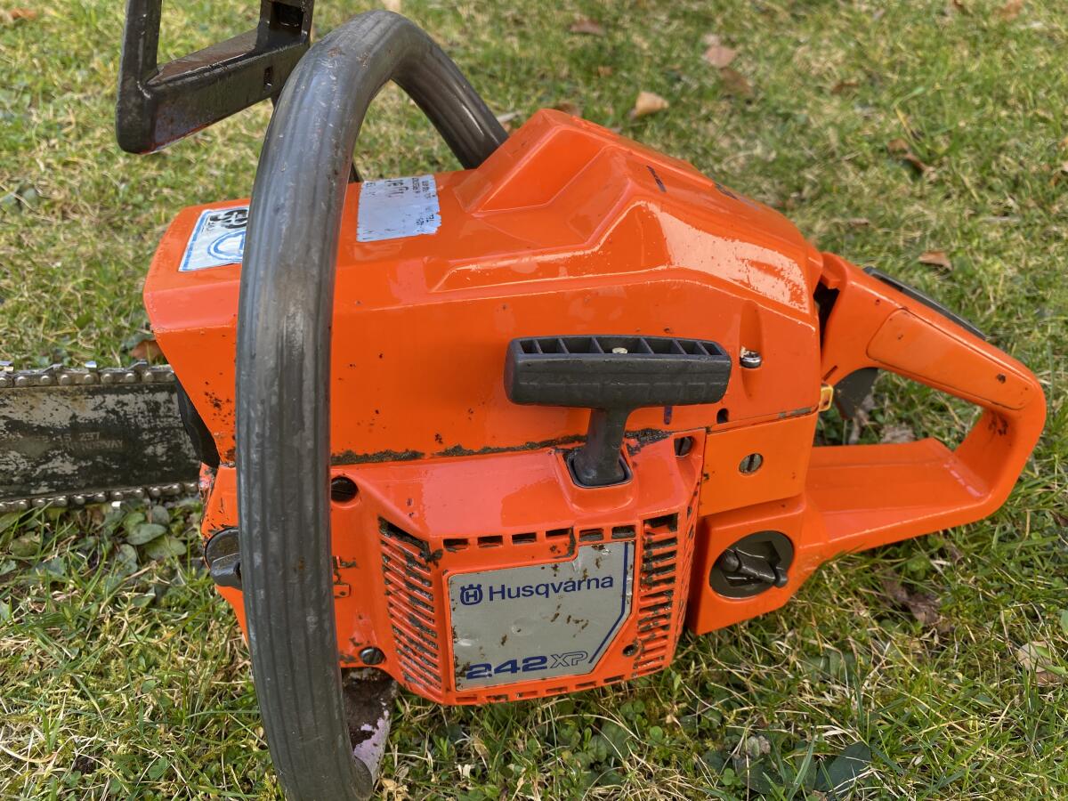 Husquarna 242 xp 3