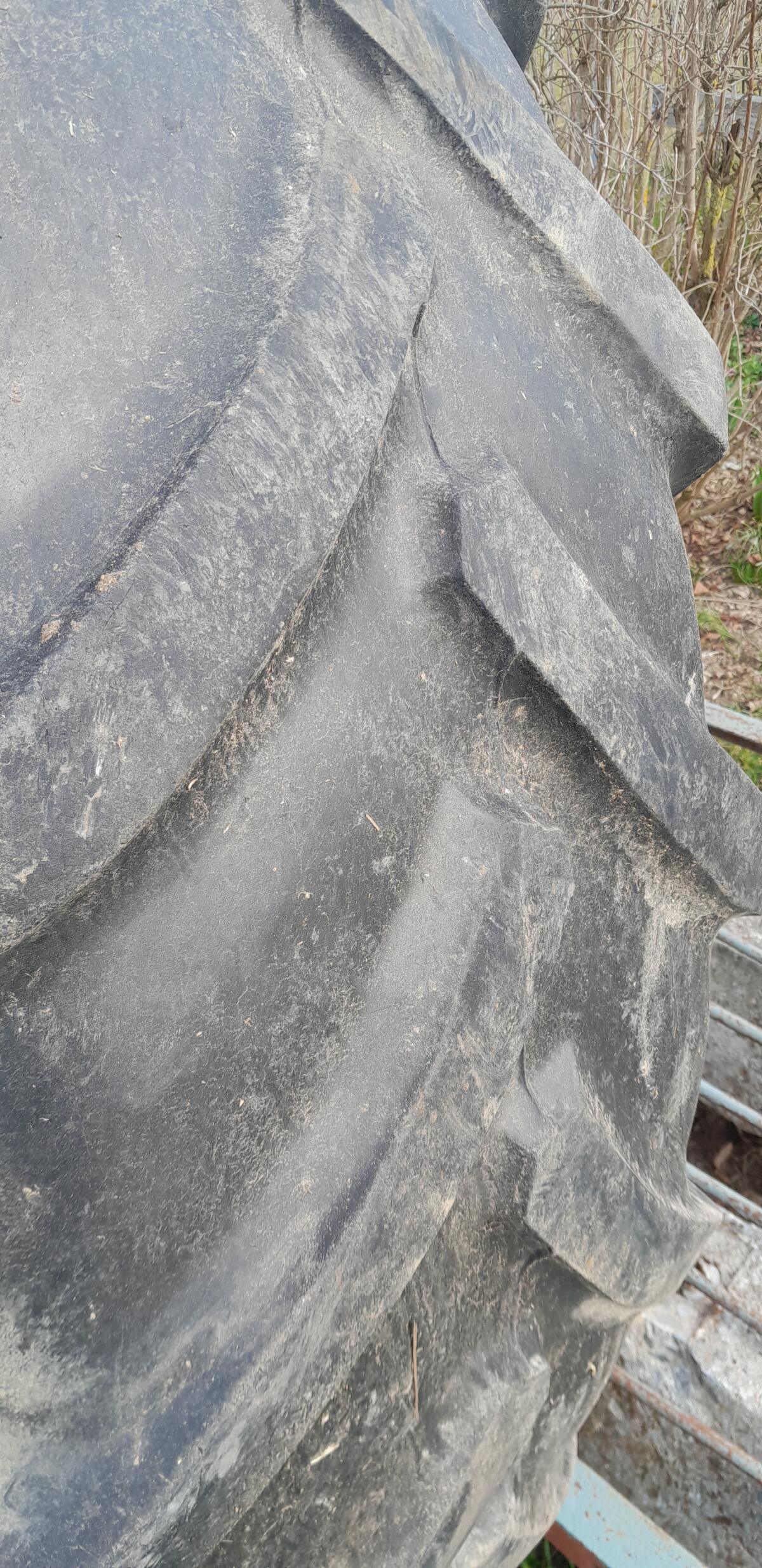 2 Stk. Traktorreifen 480/70R38 3