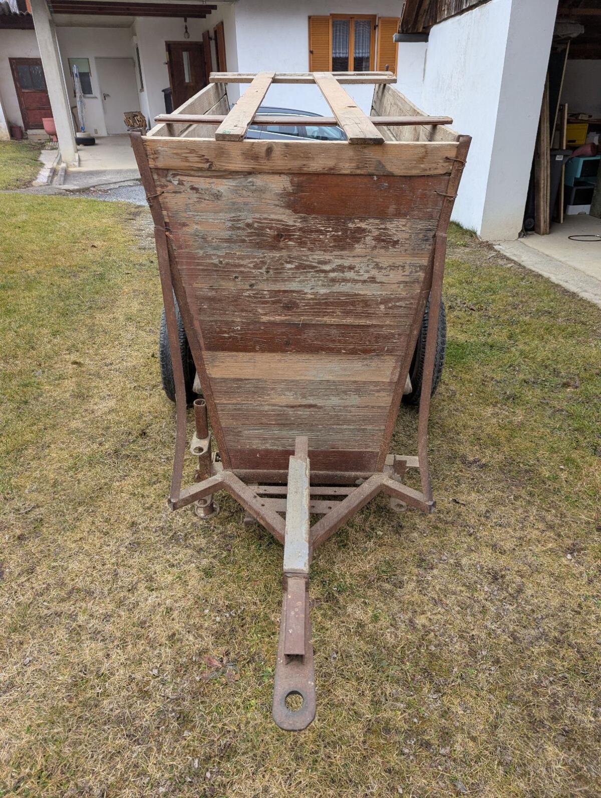 Viehanhänger Sauwagen 2