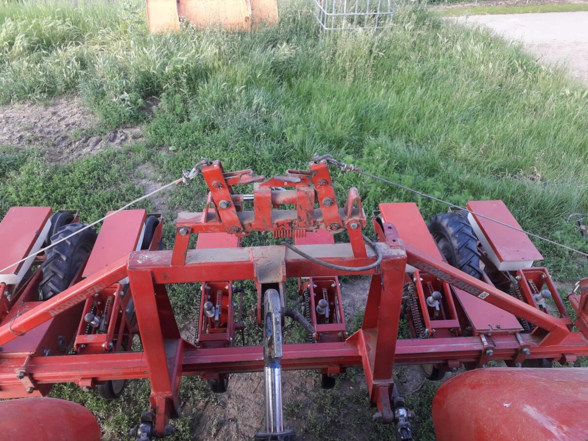 Einzelkornsämaschine 2