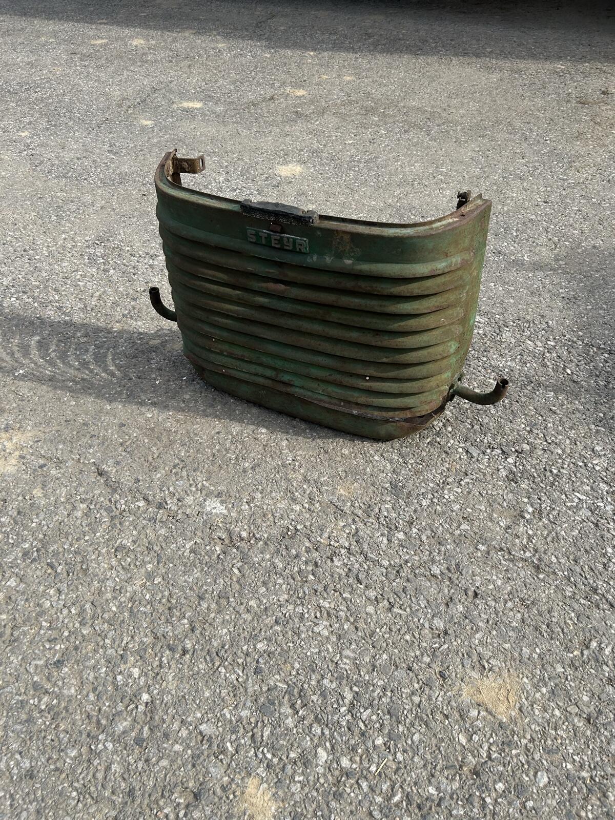 Frontmaske Steyr 180 3