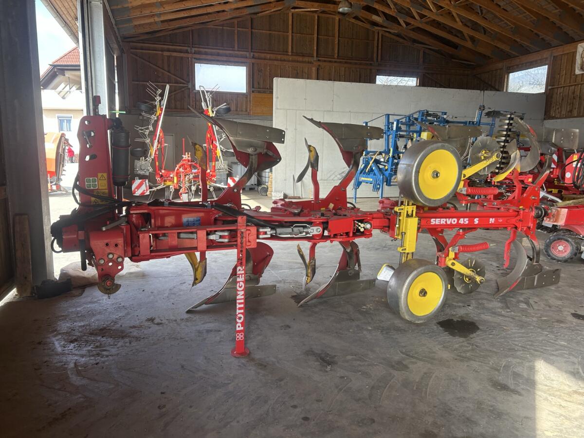 Pöttinger Pflug Servo 45 3