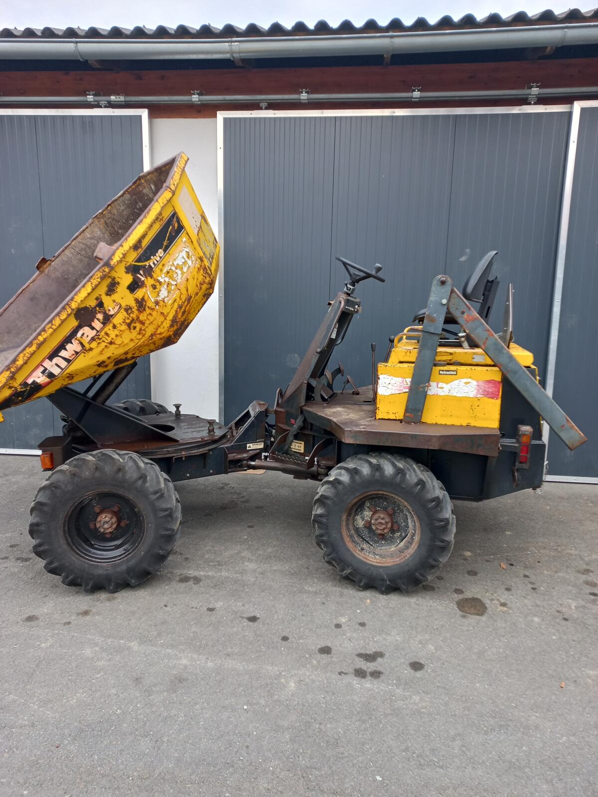 dumper thwaites 2