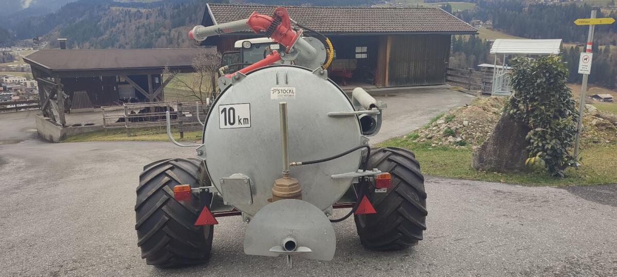 Güllefass mit Hochdruckwerfer 2