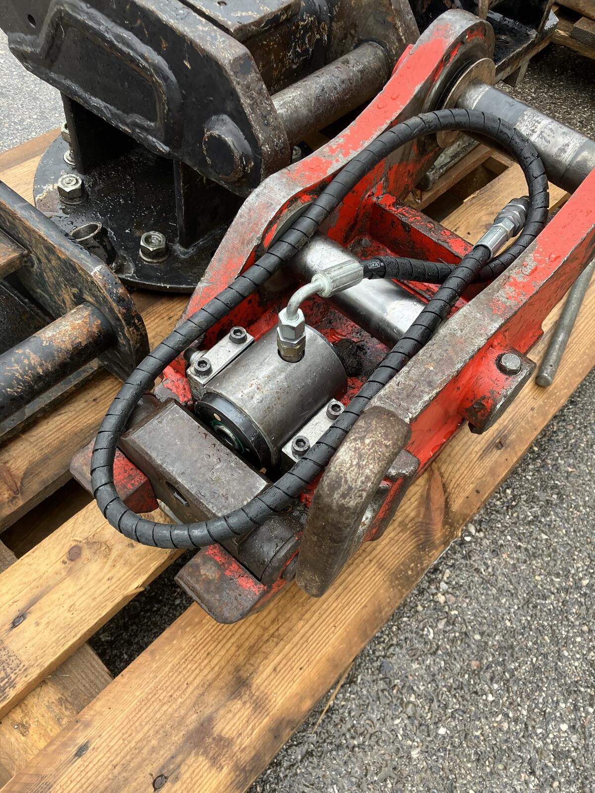 Baggerlöffel für 5 t Bagger 2