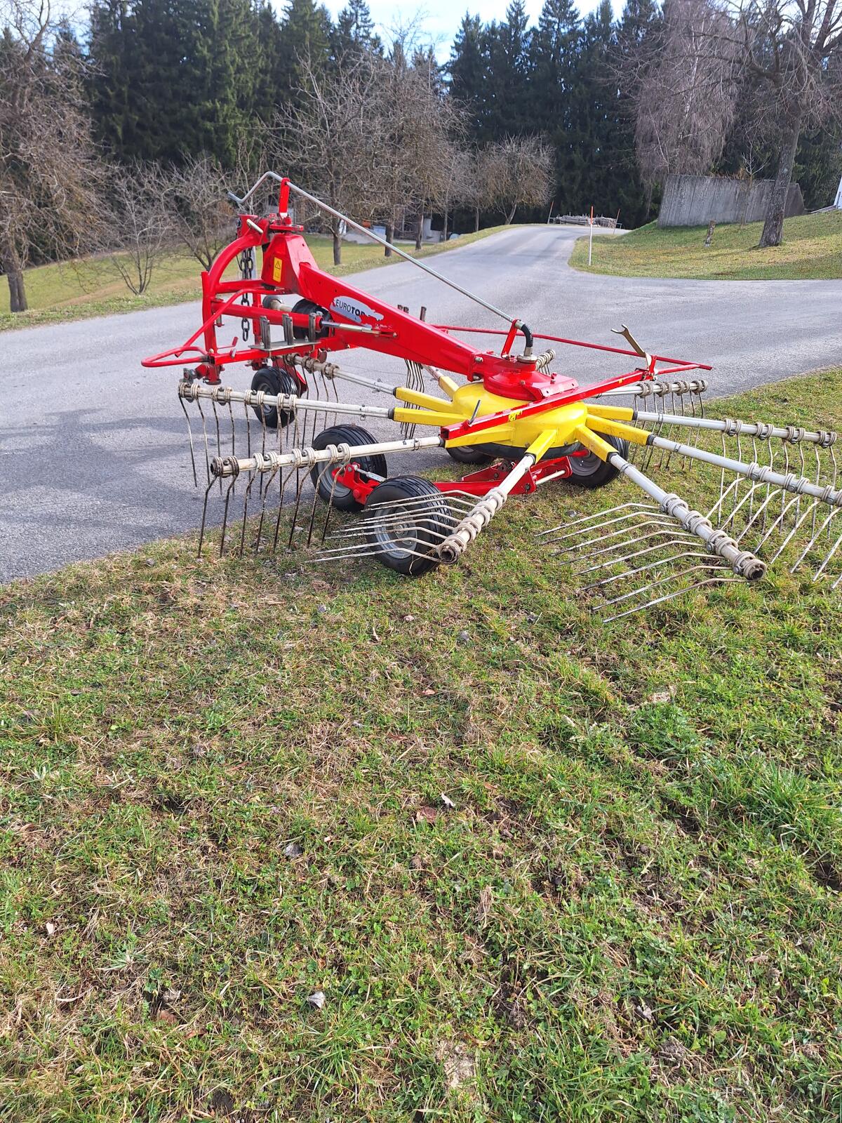 Pöttinger Schwader 3