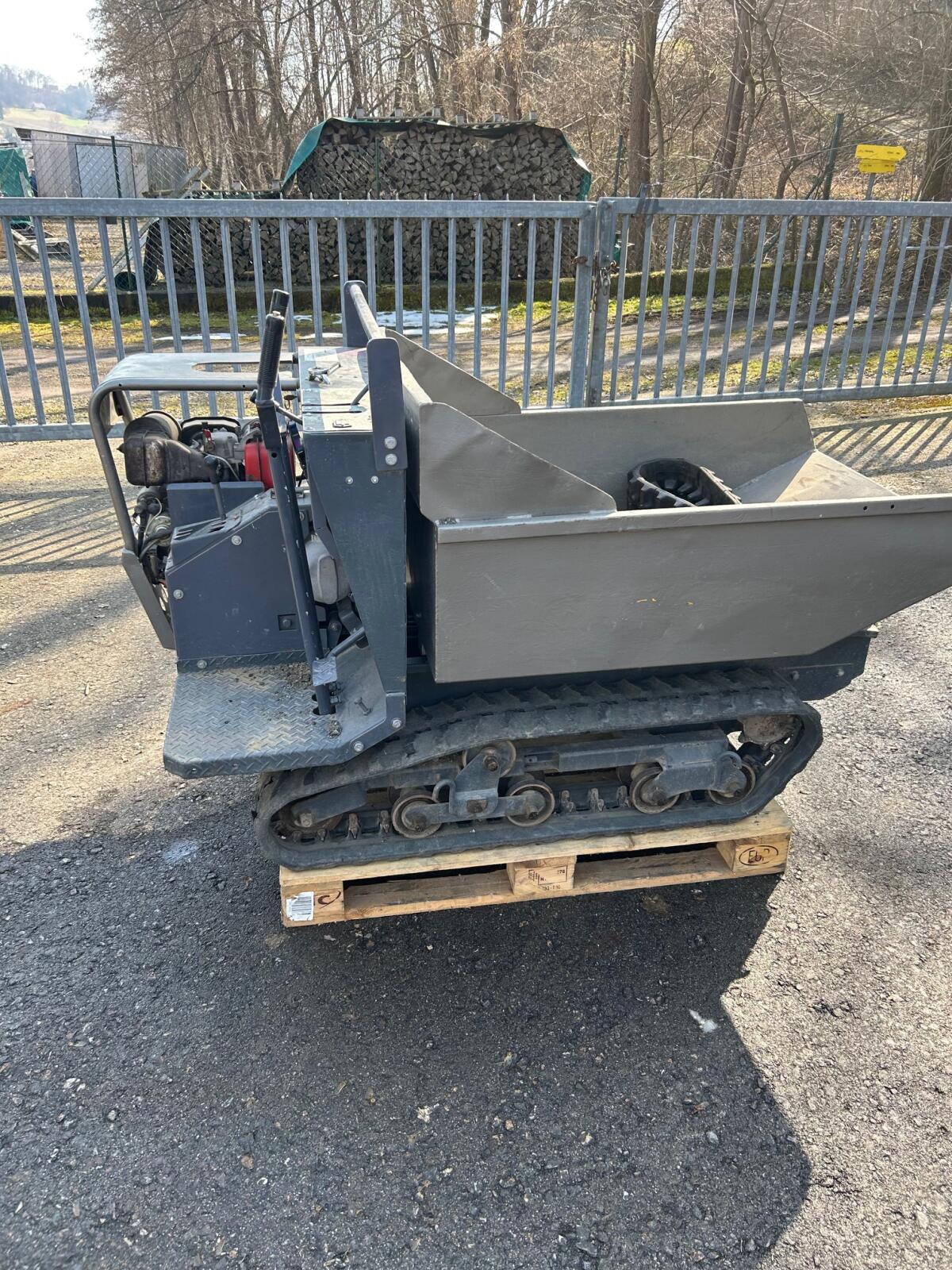 Raupen-Dumper Yamaguchi 2