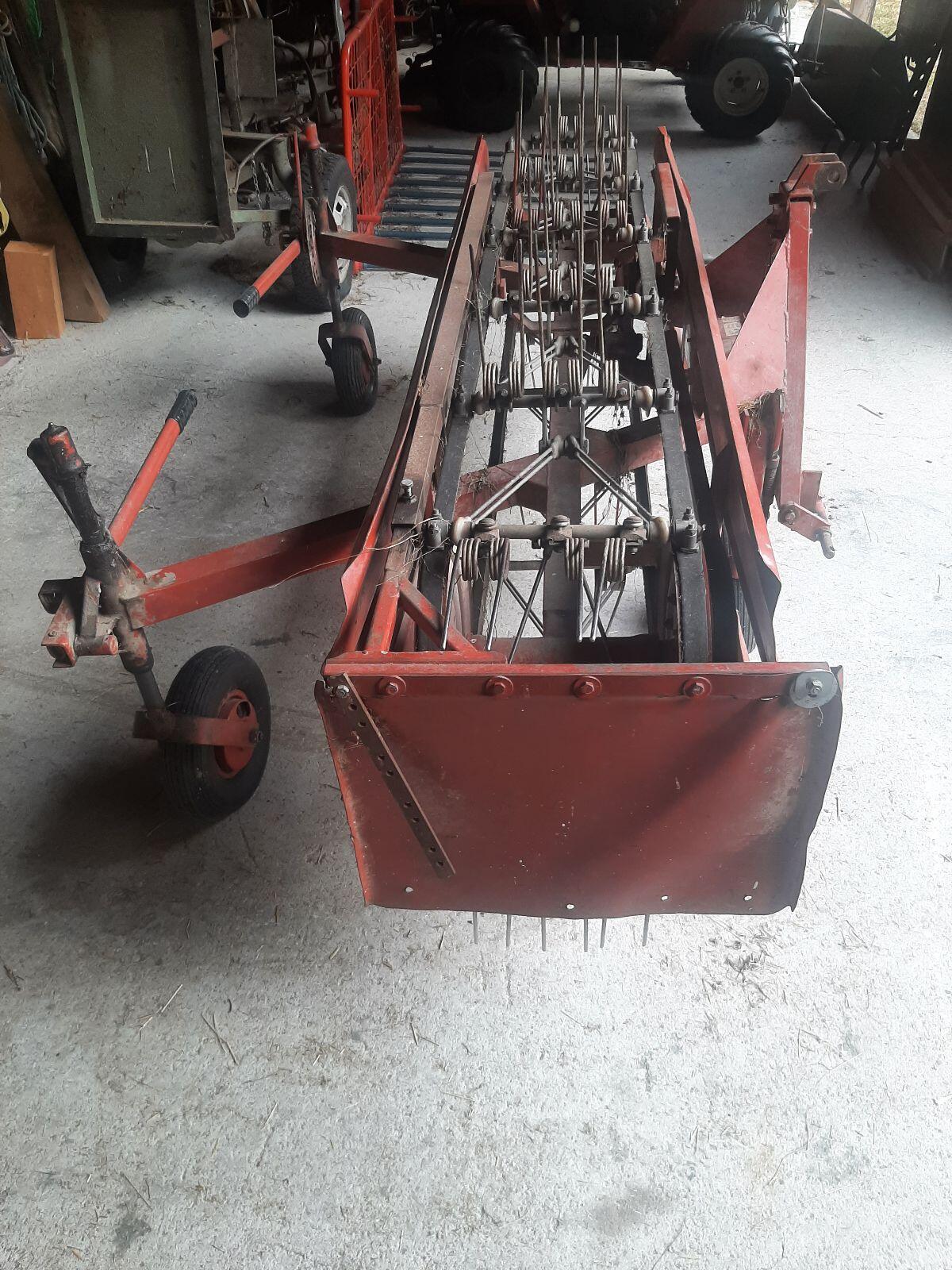 Pöttinger Heuraupe 220 3