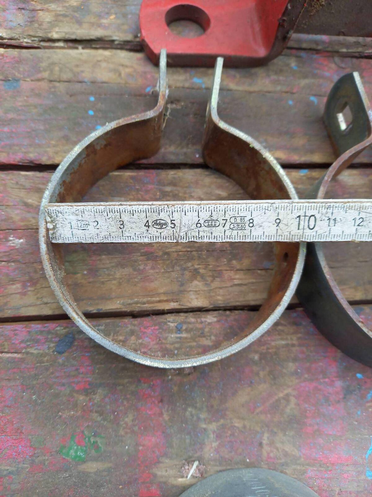 Verschiedene Rohrschellen 2