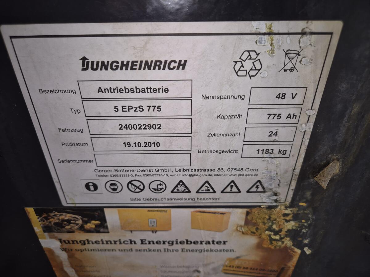 Schubmaststapler Jungheinrich 3