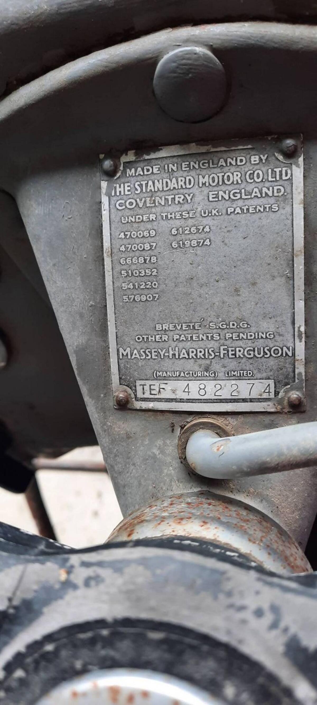 Oldtimer Ferguson TEF 2