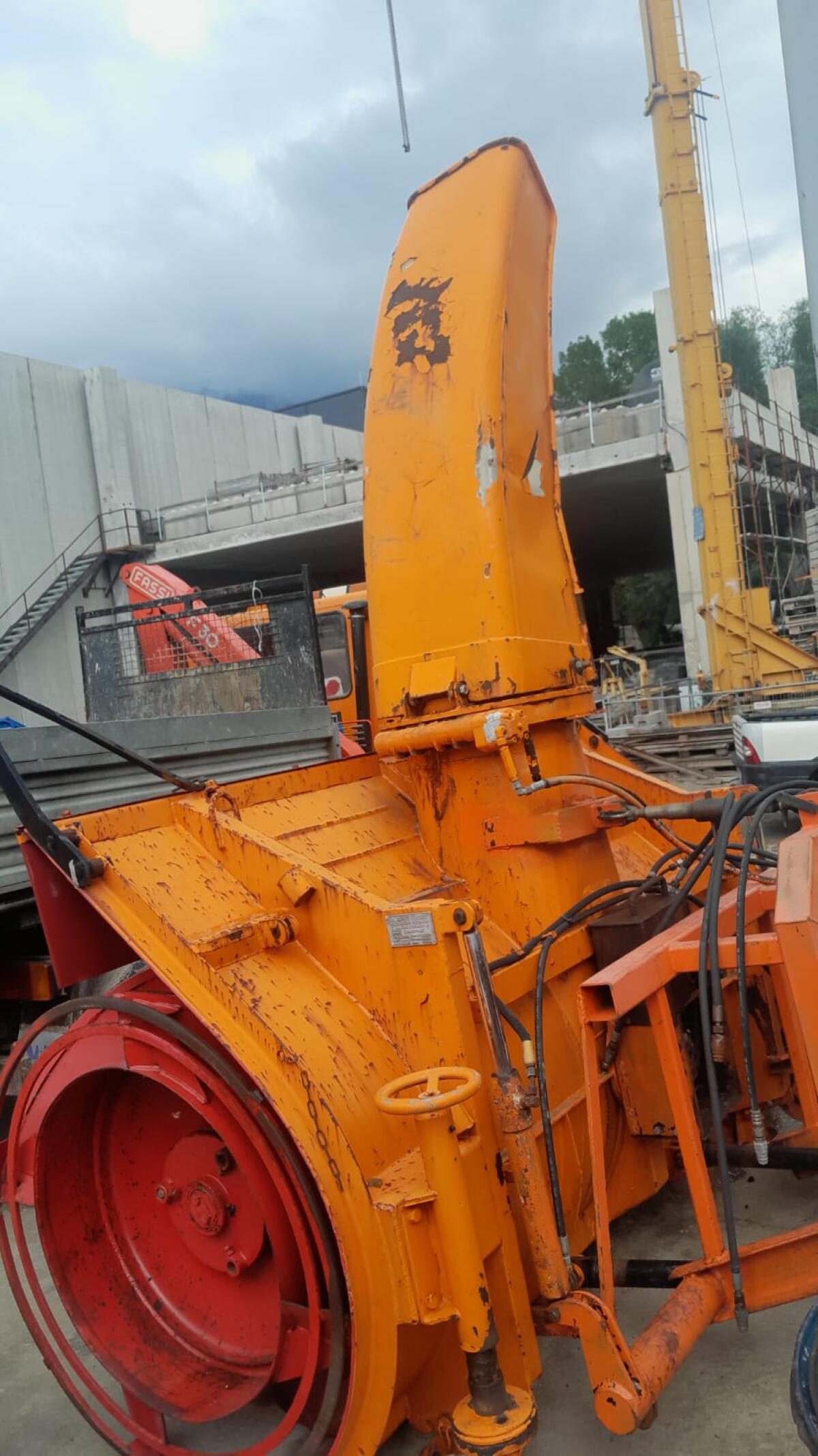Schmidt Schneefräse VF3V Bj. 2000 2