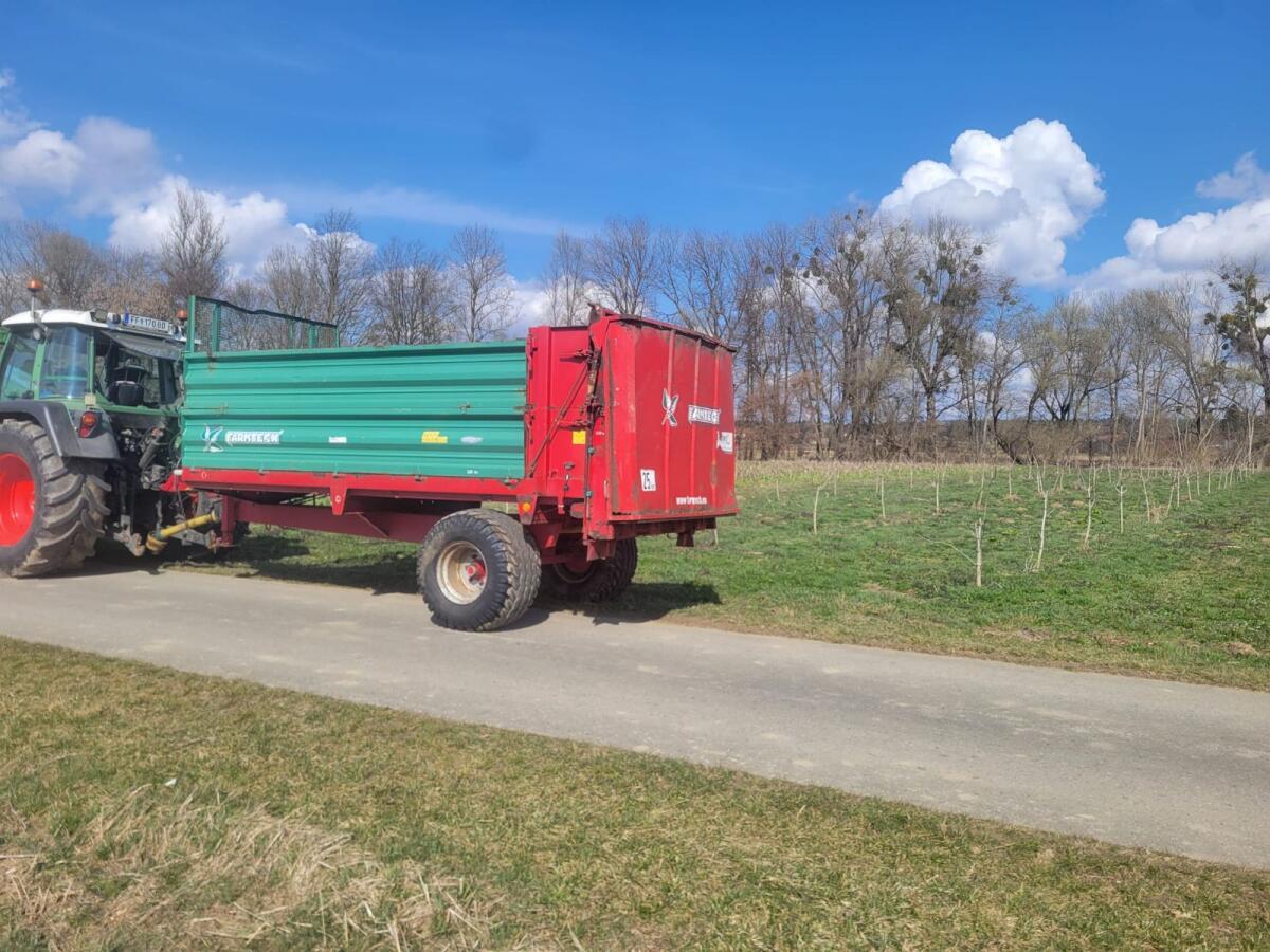 Verkaufe Farmtec Miststreuer 2