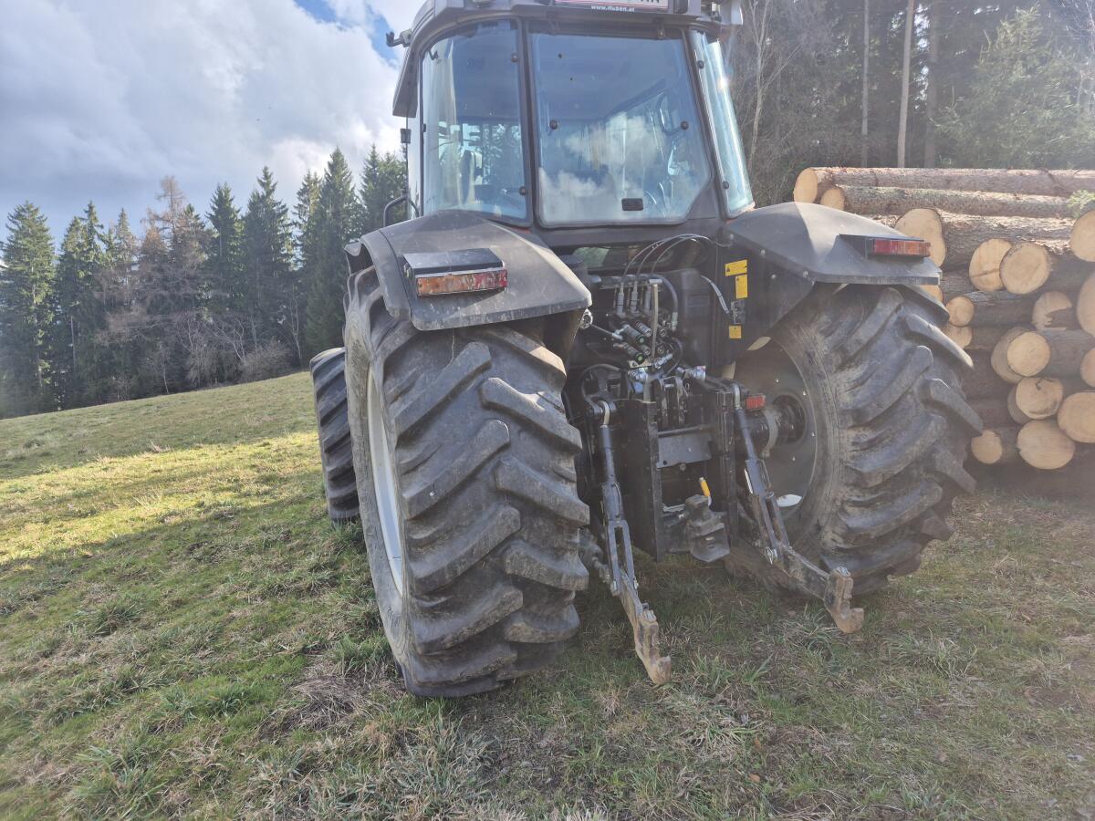 Massey Ferguson 6290 2