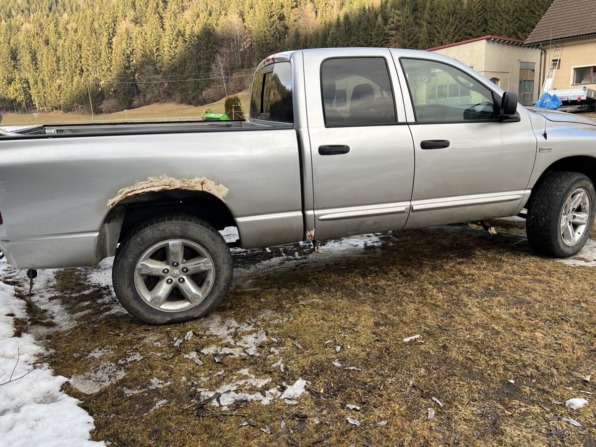 Dodge Ram 2500 2