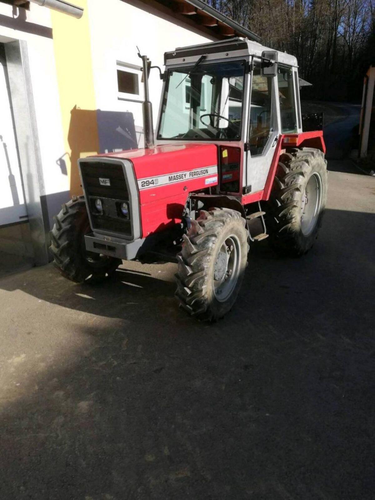 Massey Ferguson 294AS 2