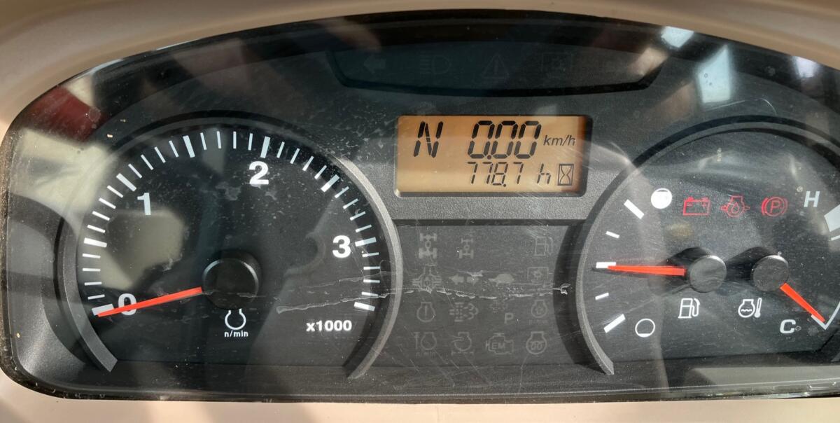 Kubota M6060 66 PS 2