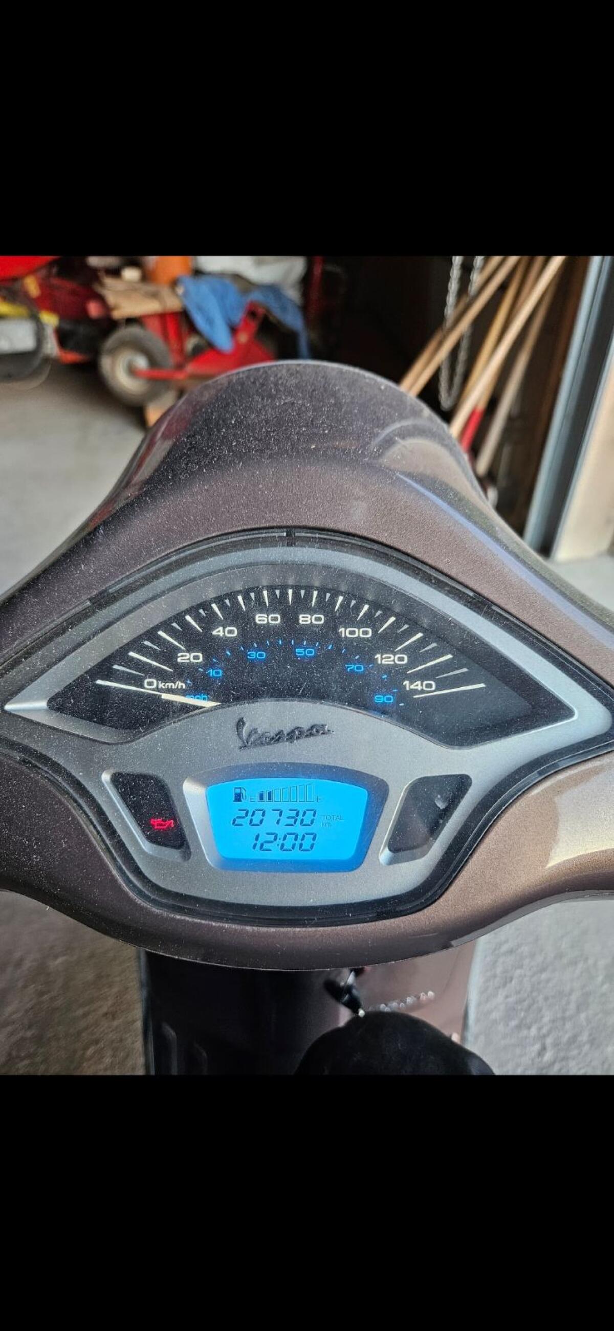 Vespa 125 Primavera 3