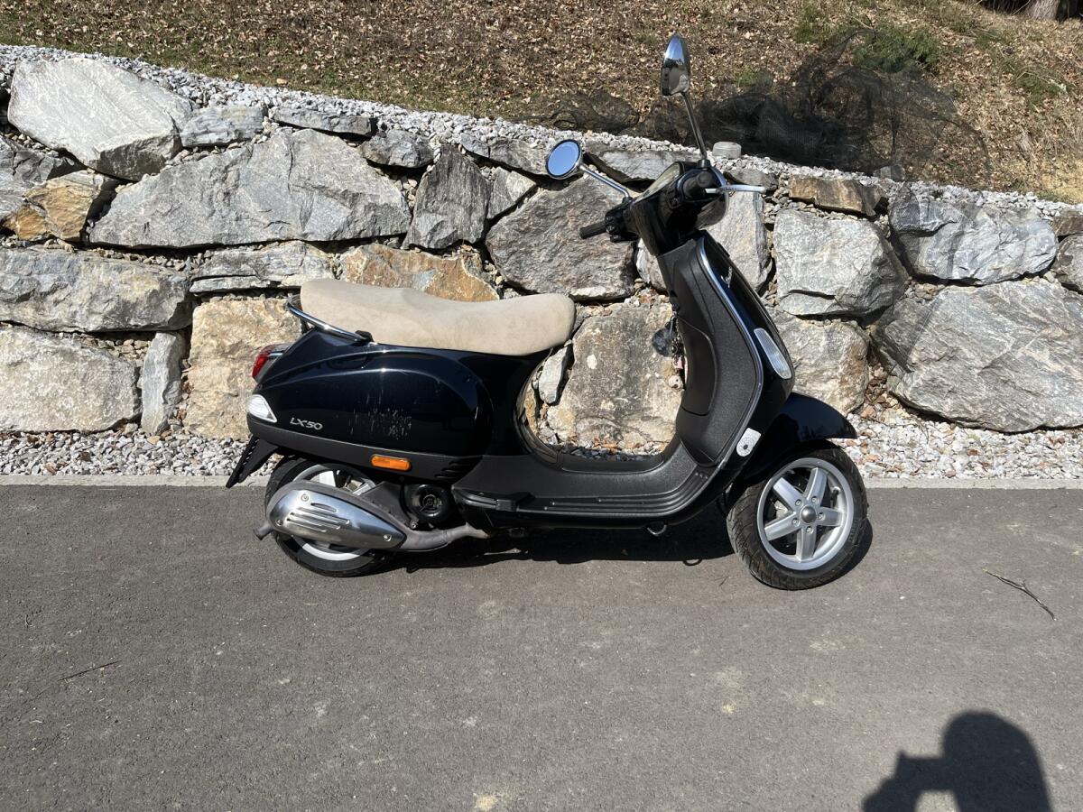 Vespa LX 50 3