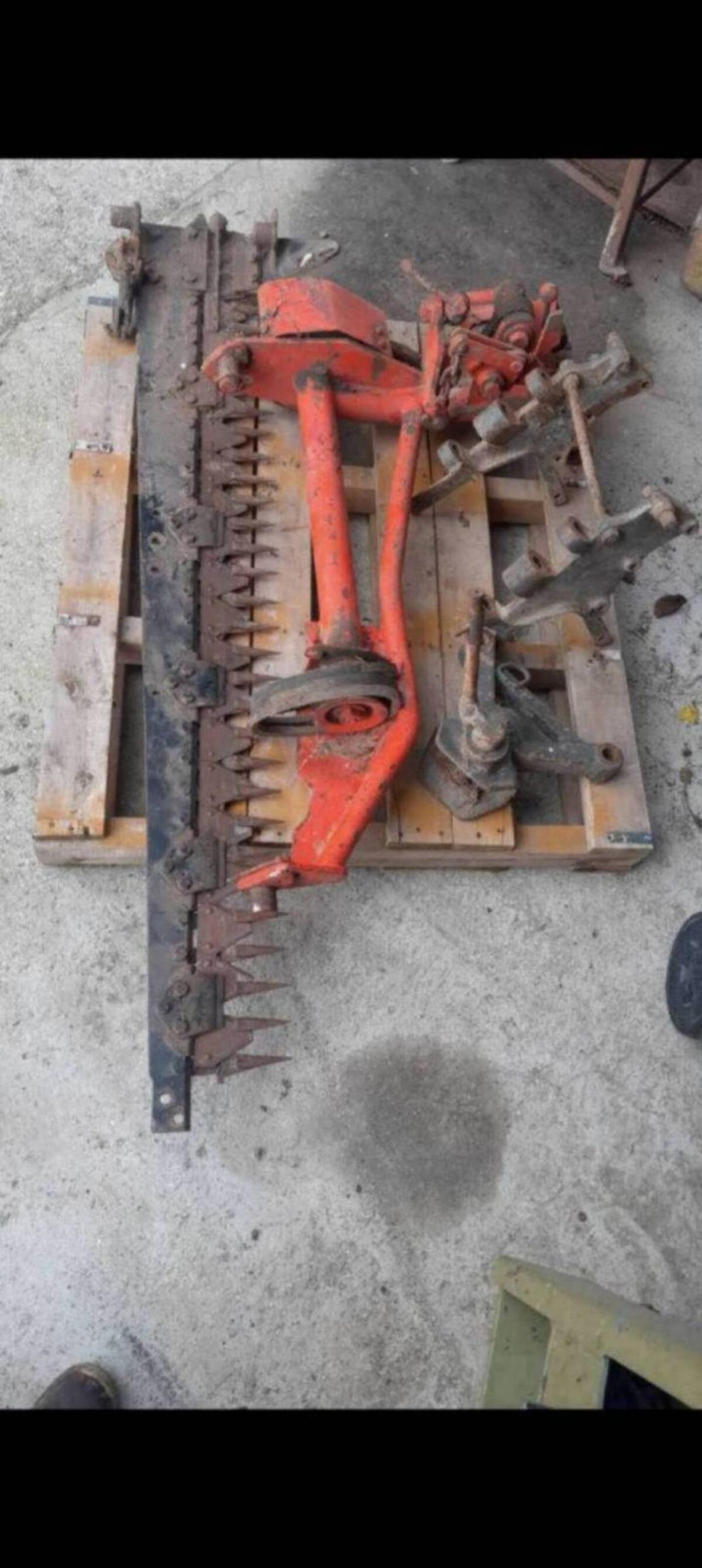 Eicher AD 3-152 2