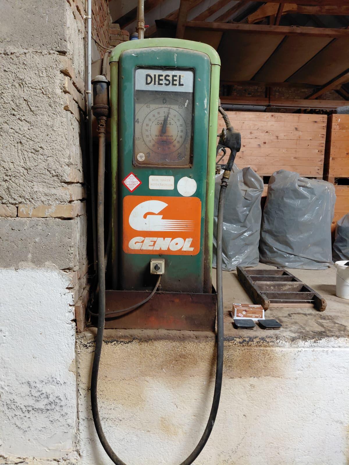 Alte Dieselzapfsäule 2