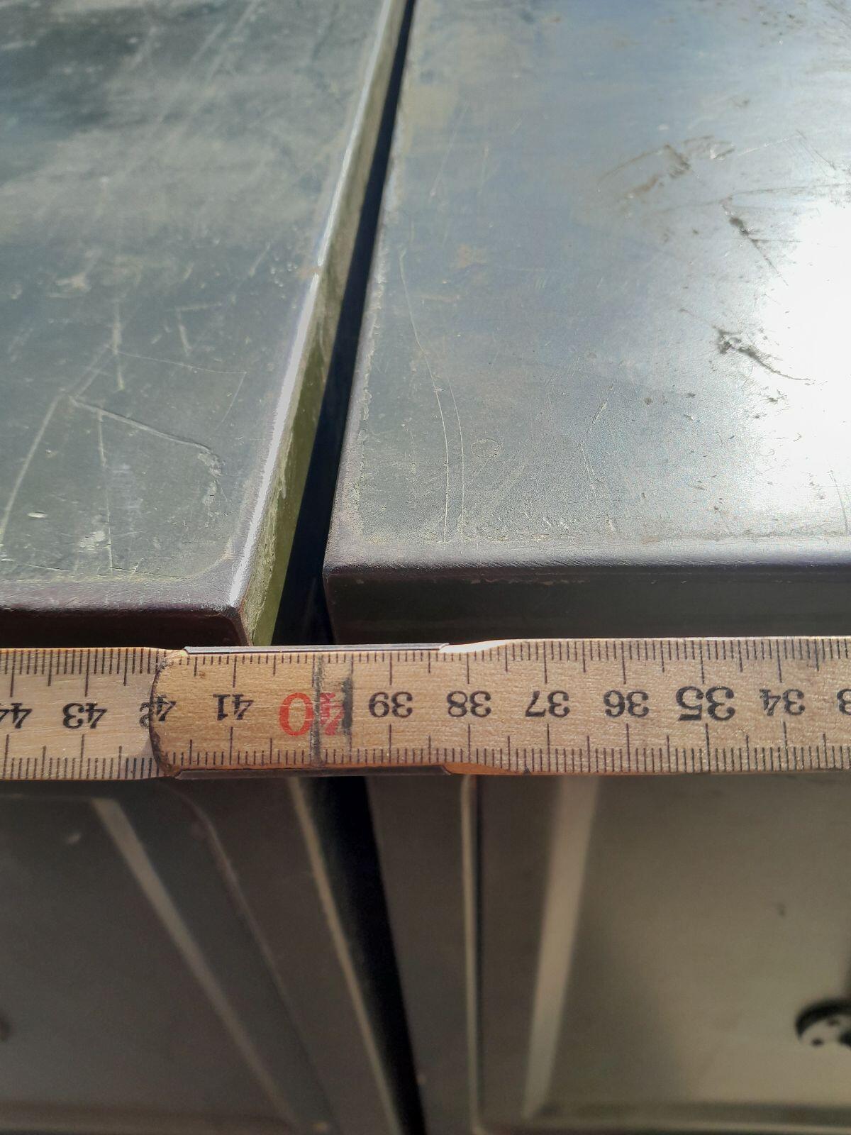 Schubladenschränke 3