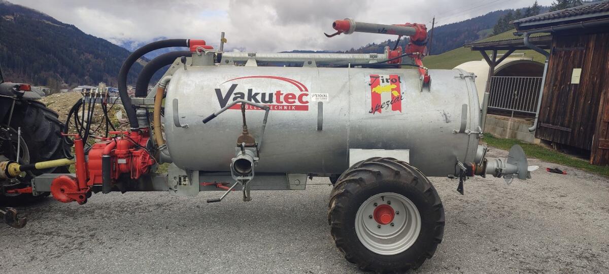Güllefass mit Hochdruckwerfer 3