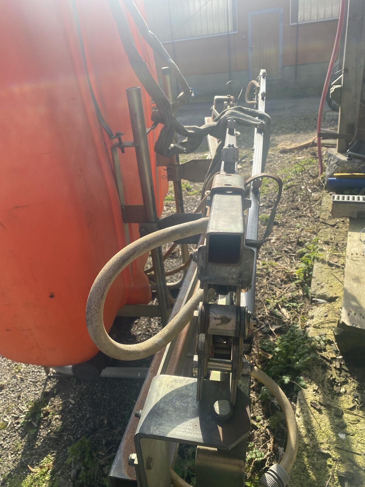 Feldspritze Jessir defekt 3